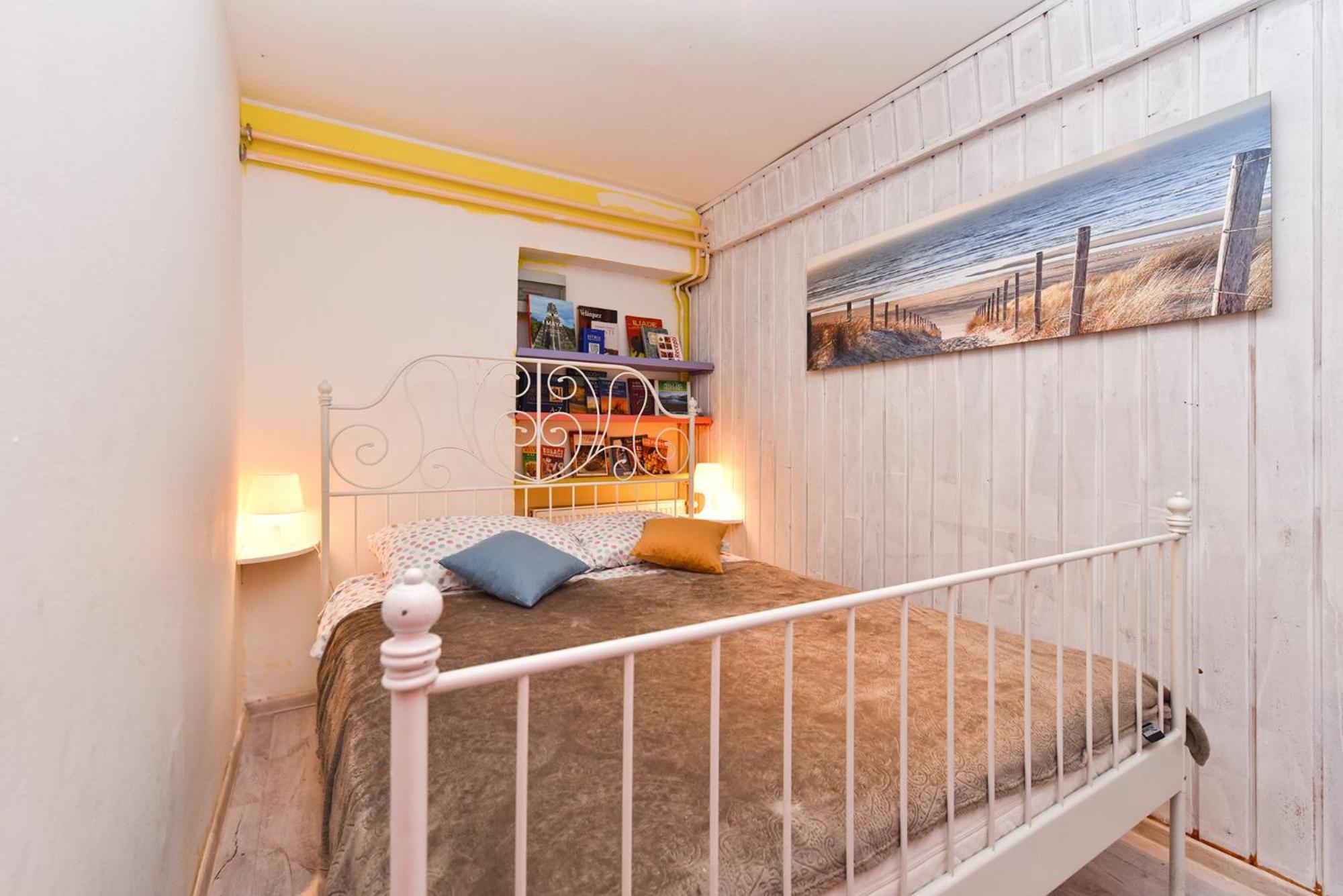 Apartment Mariza 2235 *